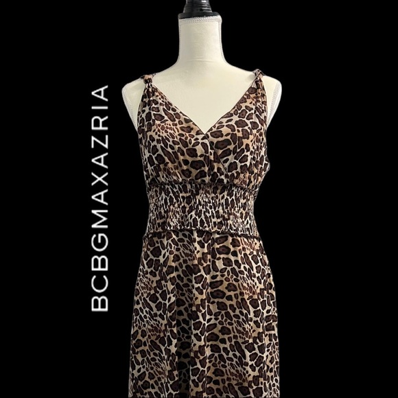 BCBG MAXAZRIA SLEEVELESS DRESS FULLY LINED SIZE LARGE - Picture 1 of 10
